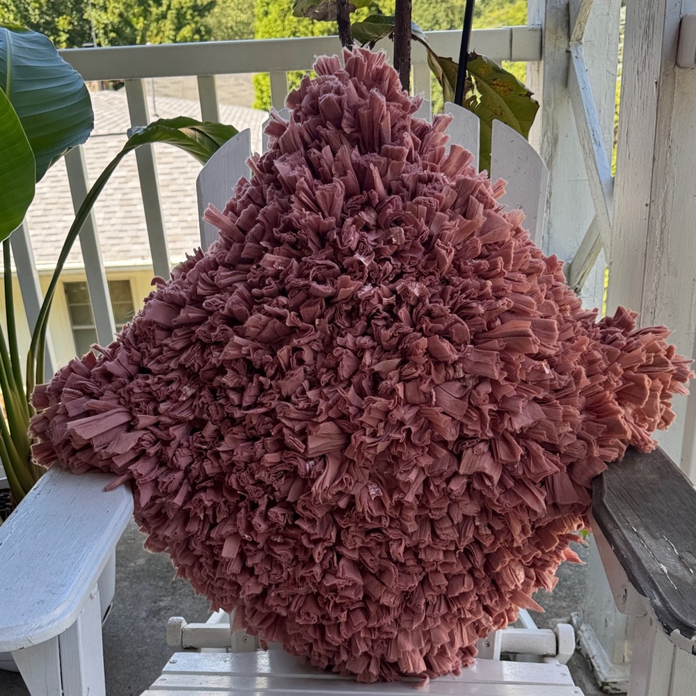 bebe Rosy Textured Pillow